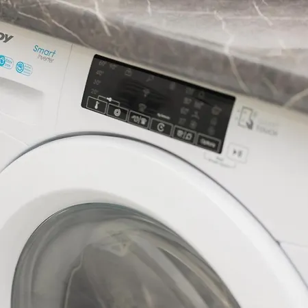 Turquoise Near The Royal Lazienki By Renters Apartment *