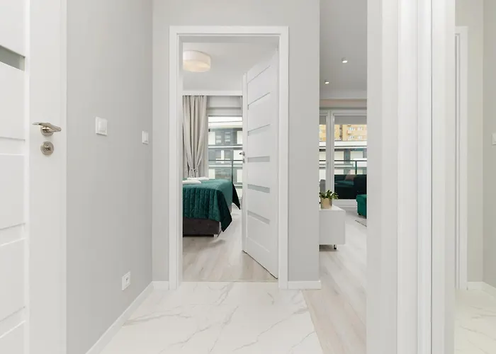 Turquoise Near The Royal Lazienki By Renters وارسو