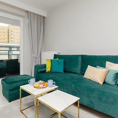 Turquoise Near The Royal Lazienki By Renters Apartament *