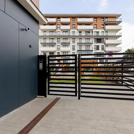 Turquoise Near The Royal Lazienki By Renters * Warszawa