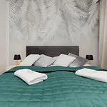Turquoise Near The Royal Lazienki By Renters Apartmán *